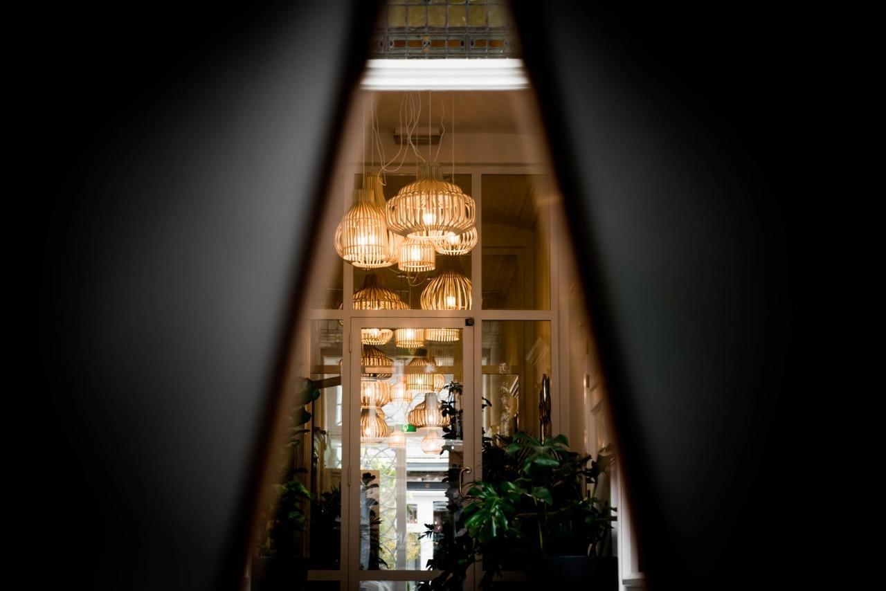 Fitz Roy Urban Hotel, Bar And Garden Маастрихт Экстерьер фото